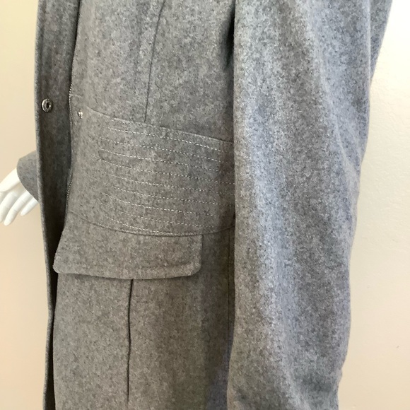 Kenneth Cole Women's Gray Coat NWT - Picture 6 of 11